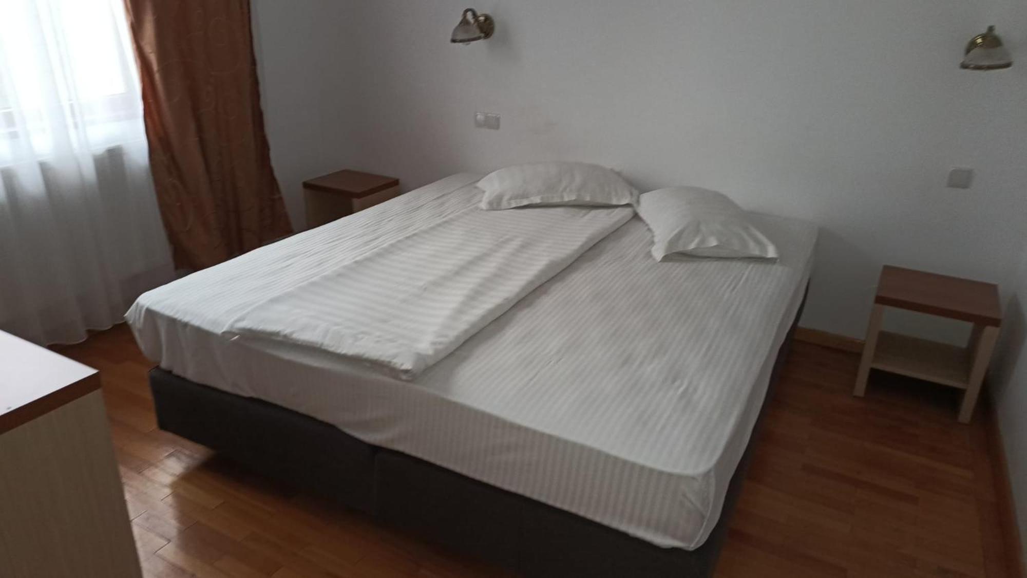 Hotel Posada Râmnicu Vâlcea Esterno foto
