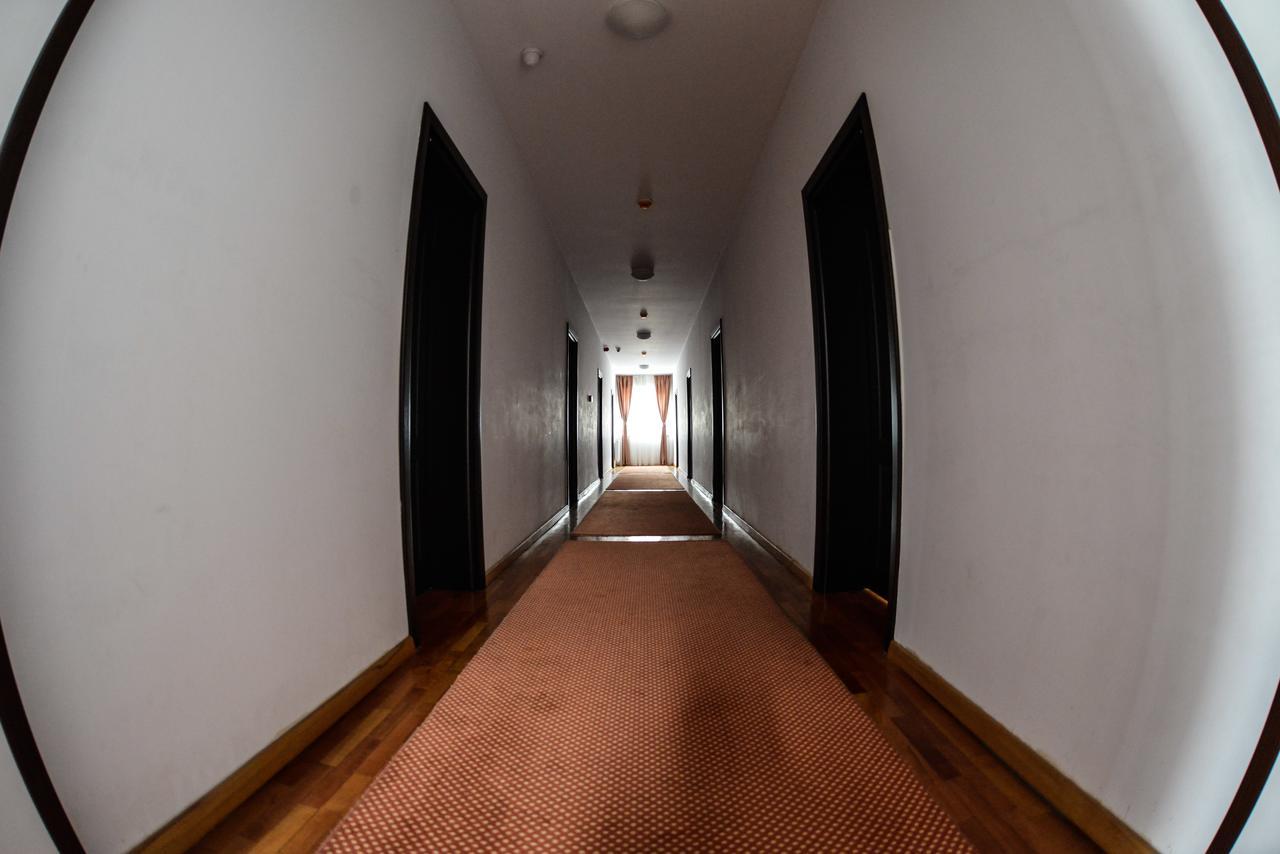 Hotel Posada Râmnicu Vâlcea Esterno foto